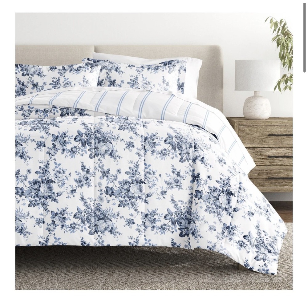 Reversible Floral Botanical Seersucker Breathable Comforter Set Queen 3 Pc $139 - Picture 4 of 6